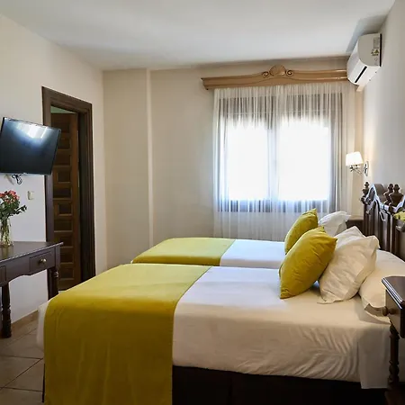 Maria De Molina 3*