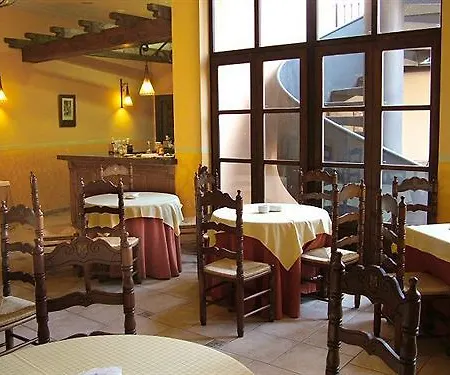 María De Molina Hotel